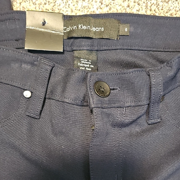 Calvin Klein Jeans Women's Dark Blue Skinny Jeans - Picture 3 of 5